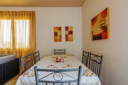 Beautiful Two Bedroom House In Analipsi_spacious Patio