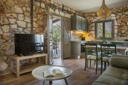 Ploes Luxury Cottages