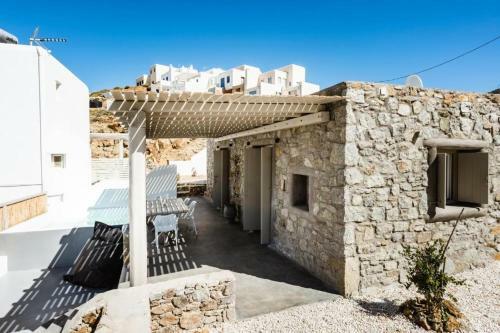 The Mykonist Merchia Beach Villas & Suites