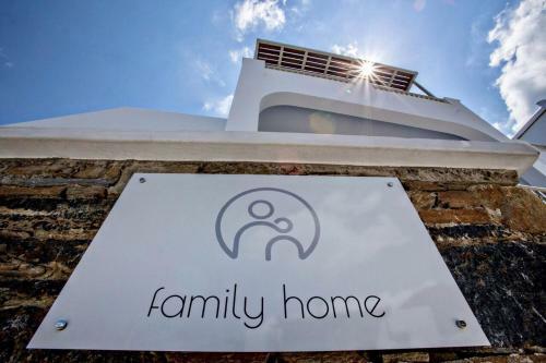 Villa Family Home