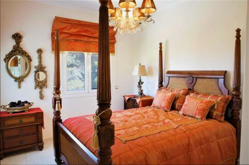 Ak Villa