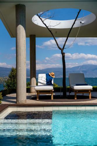 Lefkon Villa By The Sea!