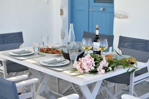 Luxurious Villa Seirios