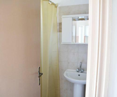 Evani Apartments