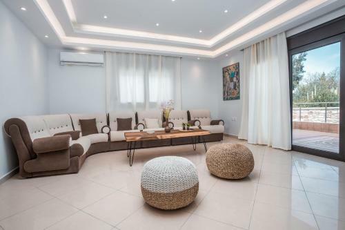 Le Ialyse Luxury Villa
