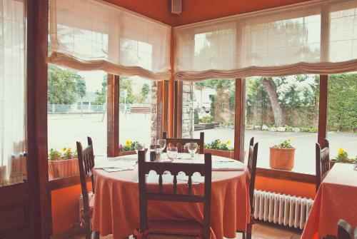 Hostal Montserrat