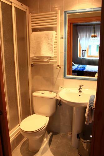 Hostal Escart�n