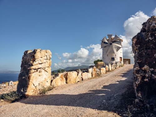 Villa Anemomilos