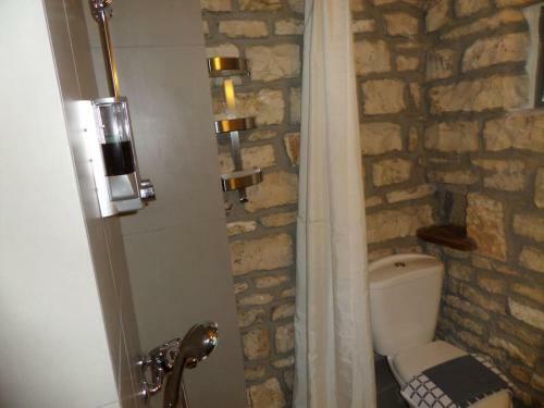 Kalpaki Stone Apartment 2.