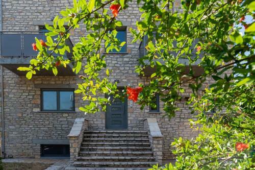 Kalpaki Stone Apartment 2.