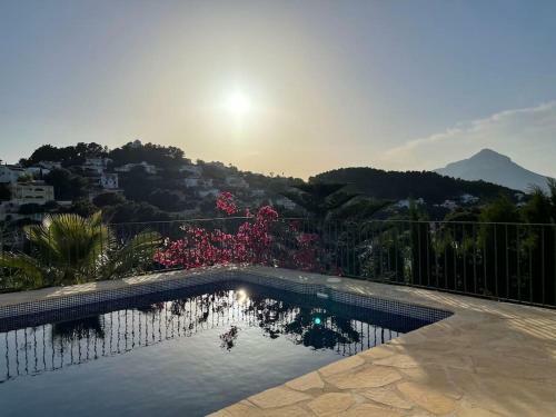 Villa La Montaya