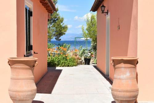 Apartamento Bouka Beachfront Bungalows