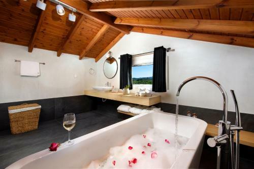 Villa Corfu Seaview Maisonette - Sopra Il Mare