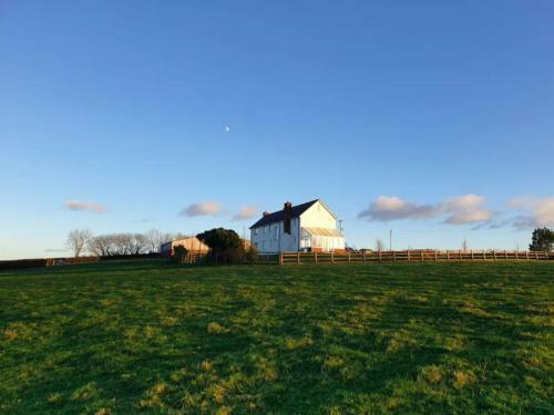 Three Moors View, Iddesleigh