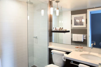 Hotel Sandmanedmonton West