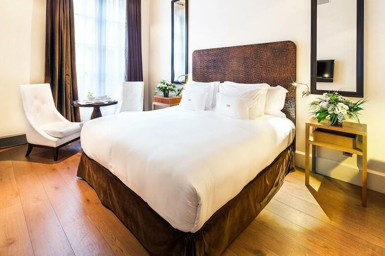 Hotel Do Pla�a Reial G.l.