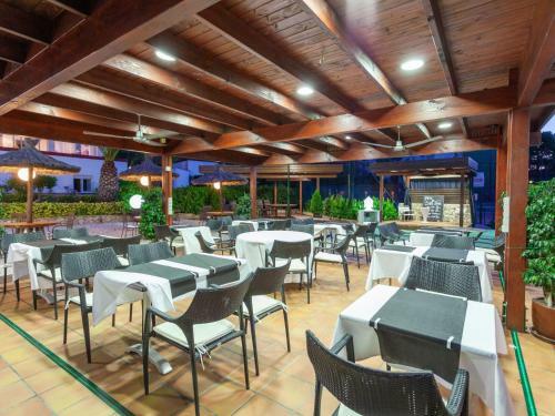 Apartment Palmiers Viii Llan��