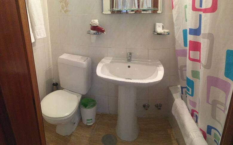 Hostal R�as Bajas