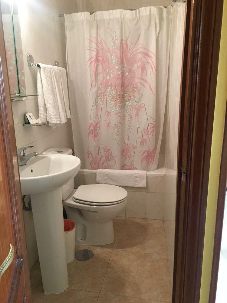 Hostal R�as Bajas