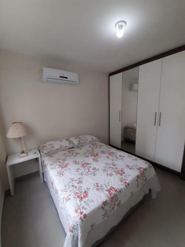 Apartamento Apto Com Duas Su�tes Na Praia de Bombinhas Sc