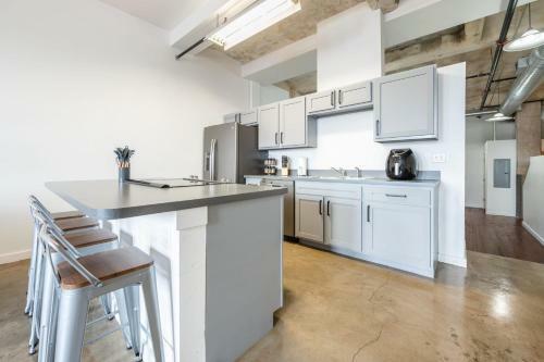 Apartamento 3br 2ba Luxury Historic Loft With Gym By Envitae
