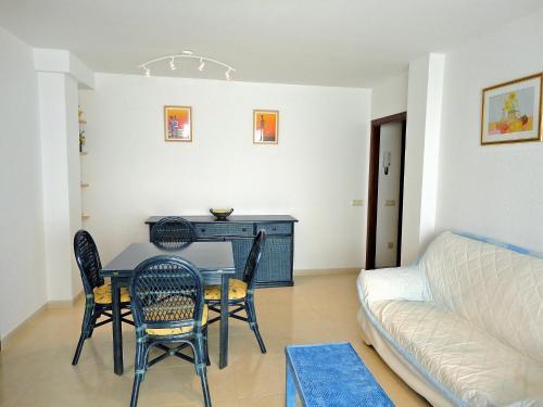 Edifici Laimar Apartment Llan��