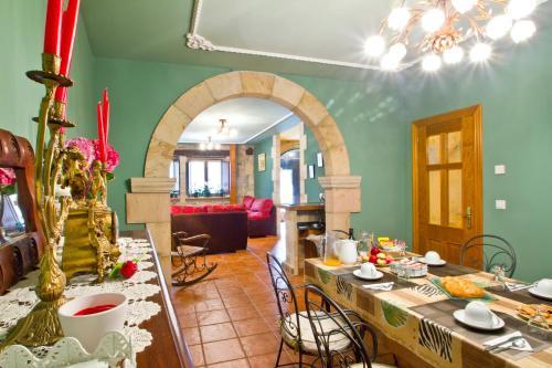 Bed & Breakfast Posada De Villacarriedo