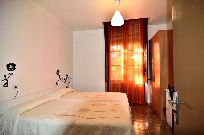 Hostal Borr�s