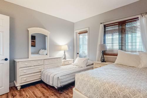 Samoset Charmer