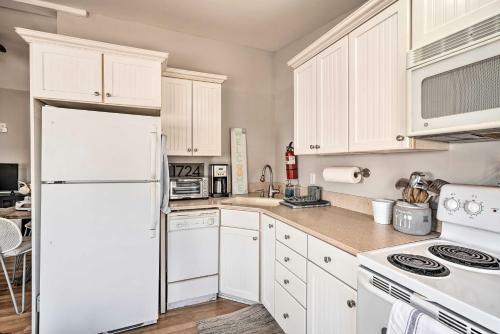 Bright Belmar Cottage Less Than Half Mi To Boardwalk!