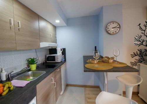 Apartamento Sotogrande Studio With Pool And Gardens