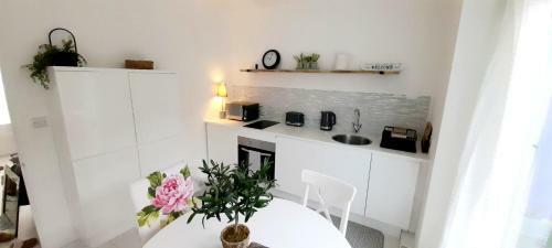 Parc Cottage