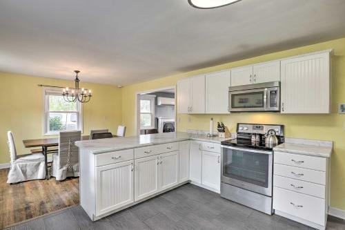 Charming Arden Escape, 10 Mi To Asheville!
