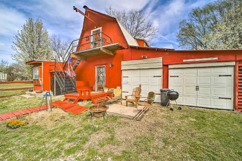 Apartamento Barn Studio With Deck And Views, Close To Dtwn!