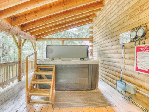 Cedarwood Lodge