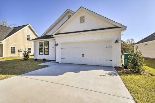 Little River Escape With Patio Less Than 6 Mi To Beach!
