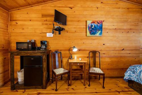 Hotel The Historic Leakey Inn
