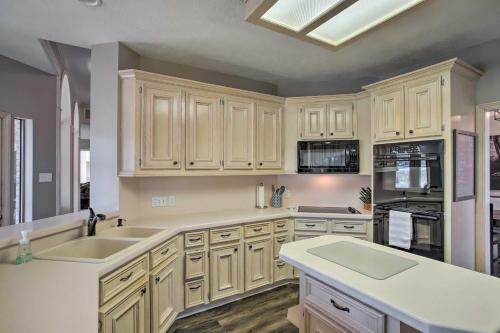 Luxe Lakefront Retreat With Grills And Boat Dock!