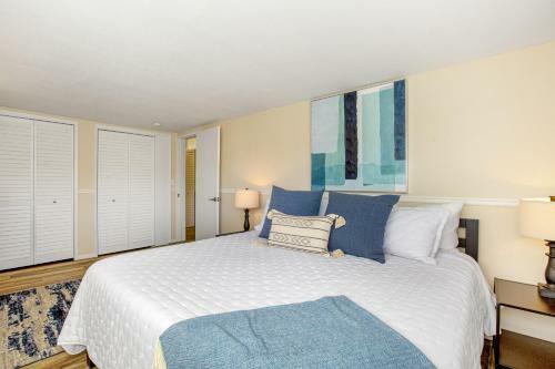 Captain's Quarters