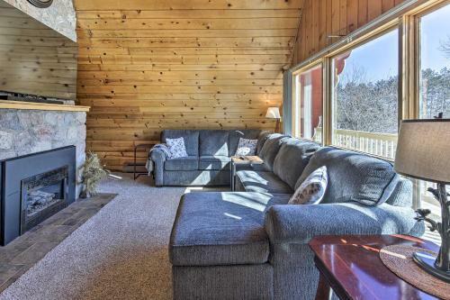 Lakefront Butternut A-frame Cabin - Swim Dock