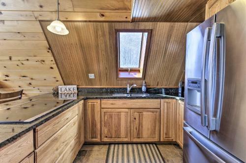 Lakefront Butternut A-frame Cabin - Swim Dock