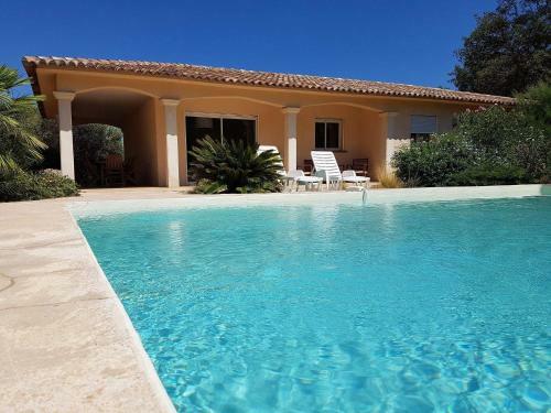 Villa C�drat