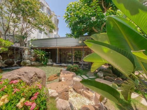 Bed & Breakfast Yage Hotspring House