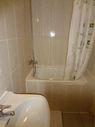 Hostal Pensi�n Dani
