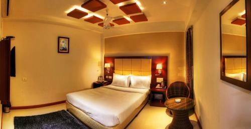 Hotel Rajmahal Inn