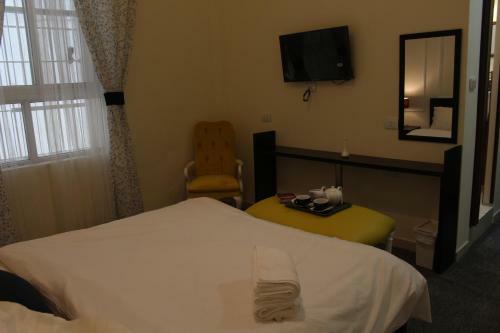 City Citadel Hotel