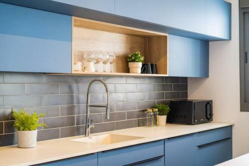 Apartamento Bright Sunny Holiday Home With Sea Views