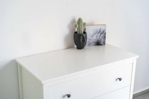 Apartamento Bright Sunny Holiday Home With Sea Views