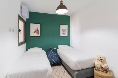 Apartamento Bright Sunny Holiday Home With Sea Views