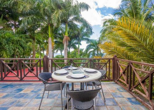 Hostal L'�lot Palmiers